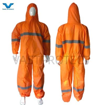 Chemisch afneembare PP PE oranje type5 6 Veiligheidsoveralls met reflecterende band enkelstijl