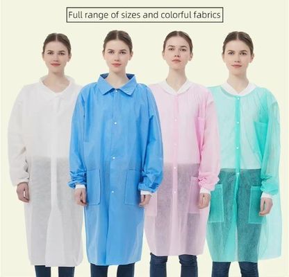 Eenmalig polypropyleen labjas met elastische polsen en sluiting Unisex waterdicht