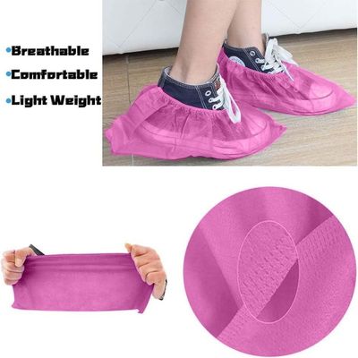 Afdrukken van het logo Roze niet-glijdende eenmalige schoenenbekleding voor tandbescherming en comfort